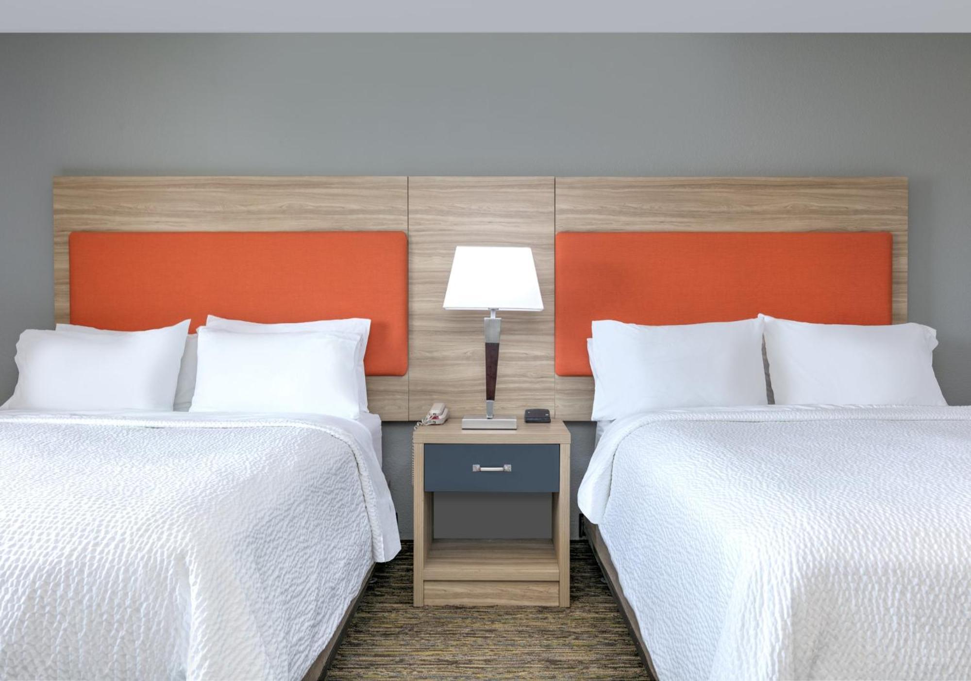 Hotel Candlewood Worth West By Ihg 3*