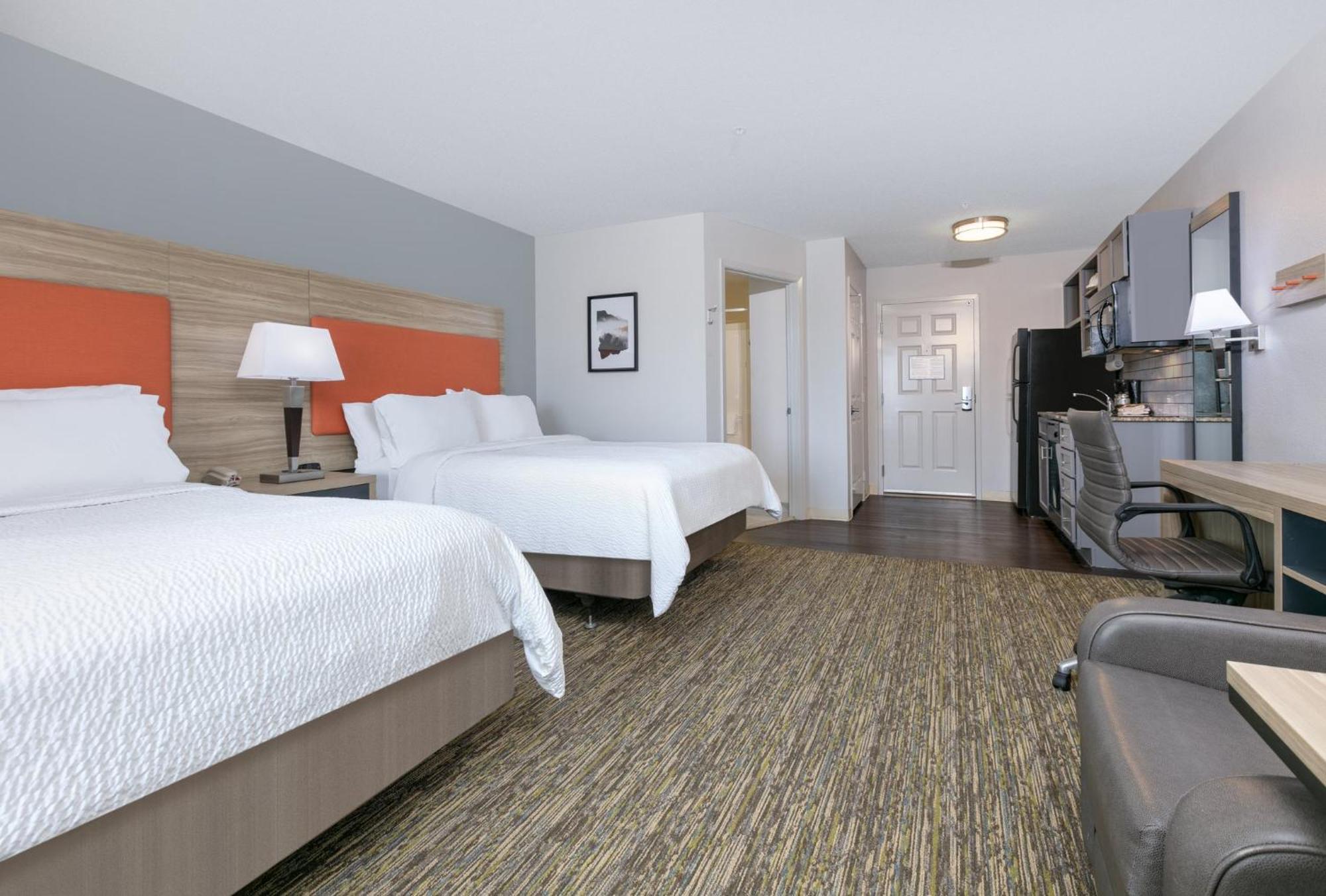 Candlewood Worth West By Ihg