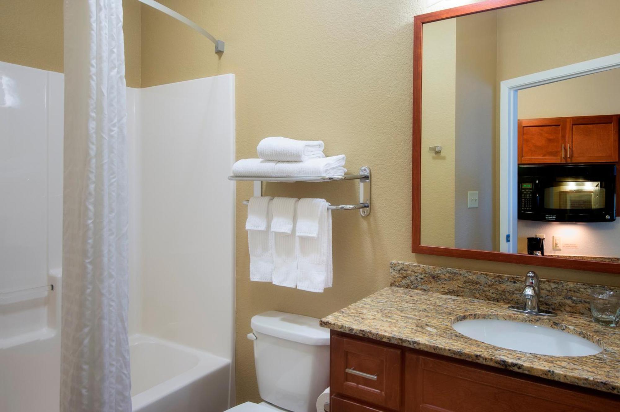 Candlewood Worth West By Ihg Hotel
